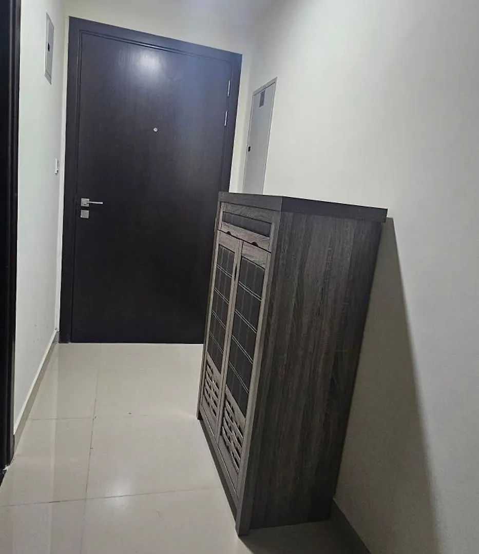 Luxury 2 Bedroom Apartment Balcony Kitchen In Sharjah 0*,